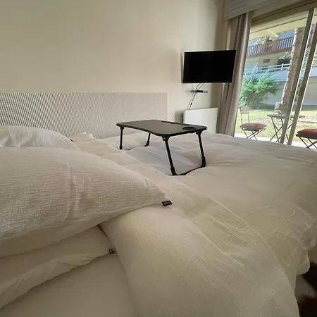 Le Loft Bleu - Les Petites Planches Apartment *